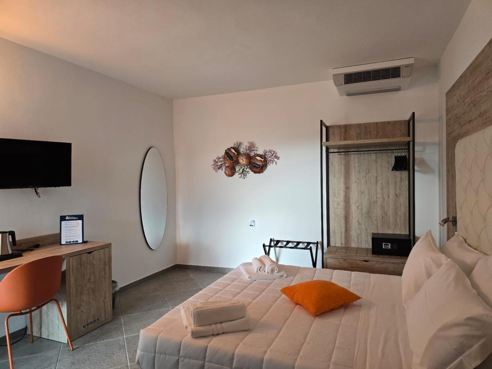 Domo Annalisa Hotel Tortoli Bagian luar foto
